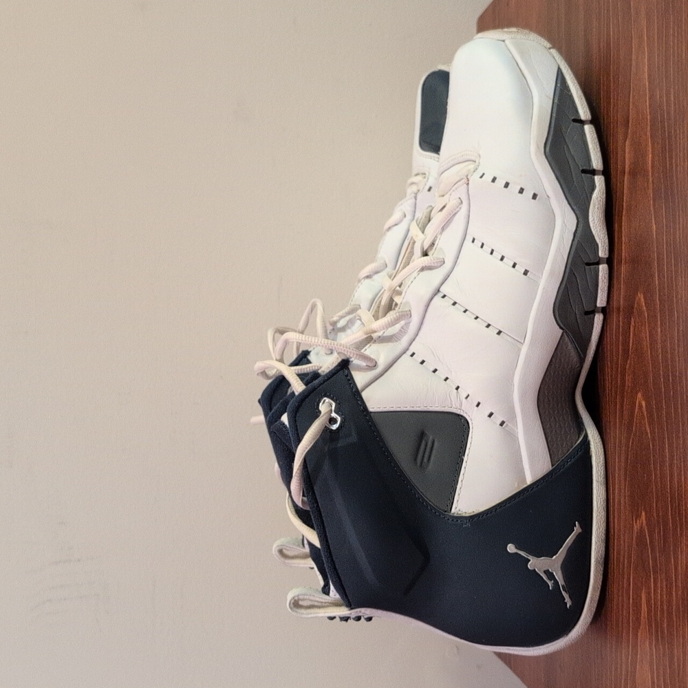 Nike Air Jordan Jumpman Jeter Vital Sz 11.5